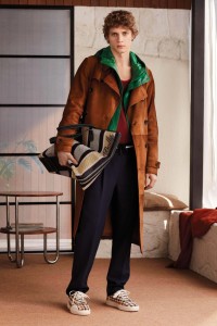 Bally_SS19_Men's_Look 3.jpg